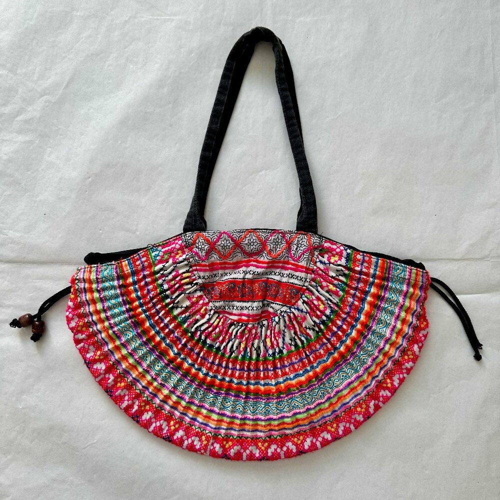 Handmade Hmong tribe multi-coloured shoulder bag from northern Thailand with uni